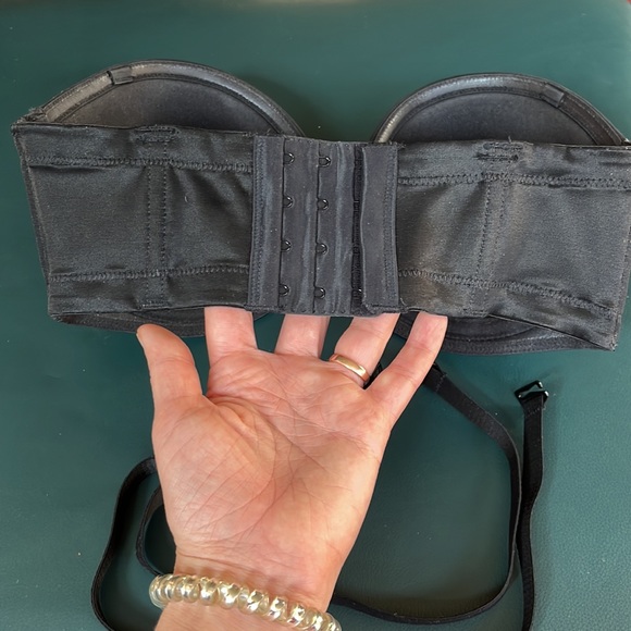 Wacoal Red Carpet convertible strapless black bra 32DD - Picture 3 of 5